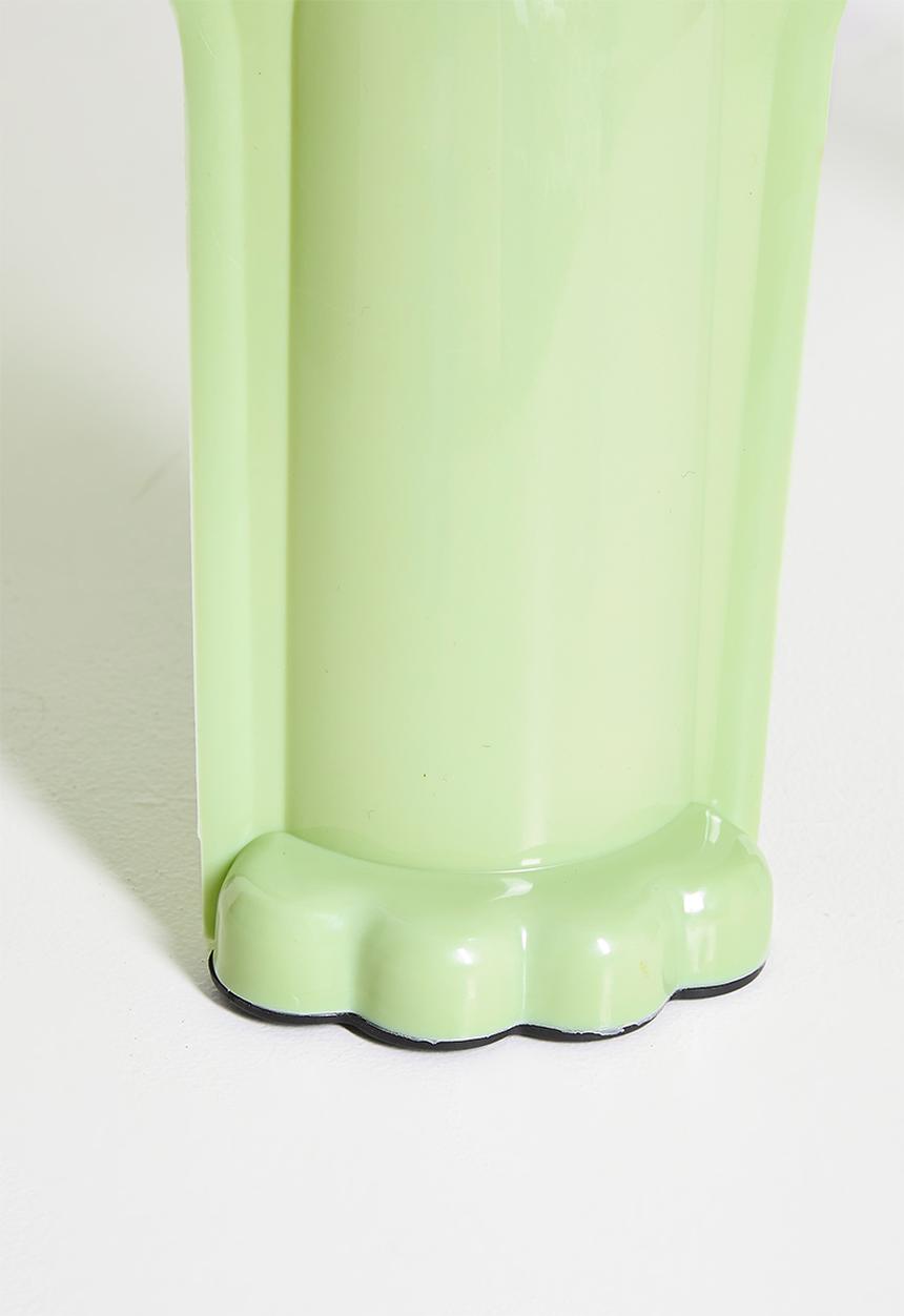 Pop Candy - Novelty feeding chair - green