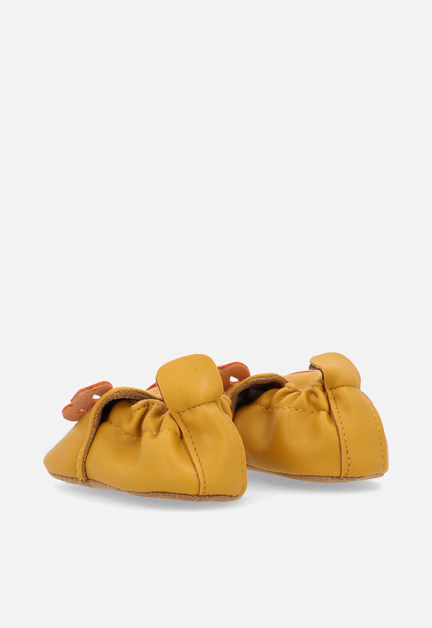 Pop Candy - Butterfly applique pumps - yellow