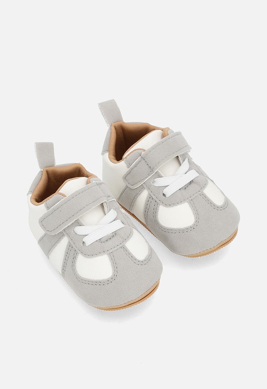 Pop Candy - Adjustable strap fastener sneakers - grey & white
