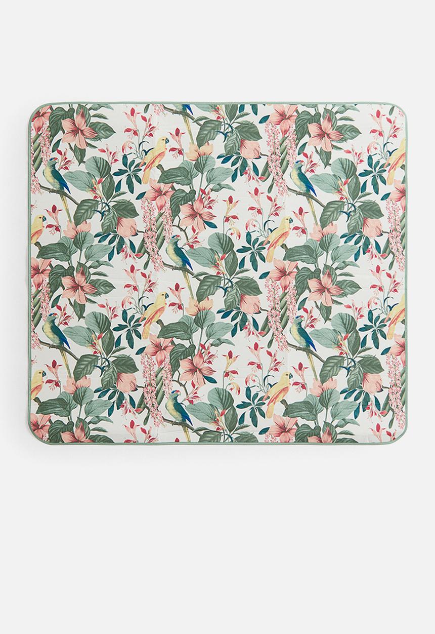 H&M - Patterned picnic blanket - light beige floral