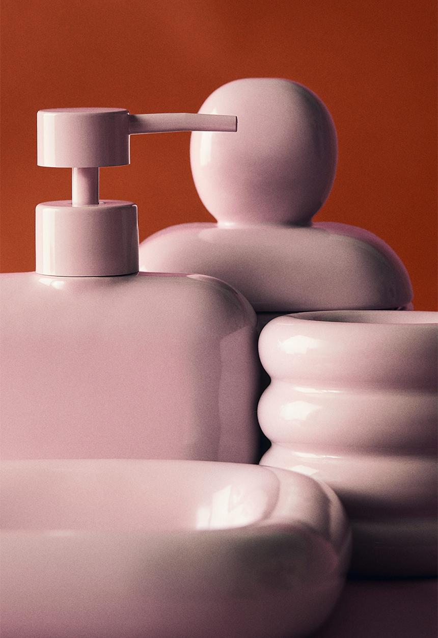 H&M - Stoneware soap dispenser - pink