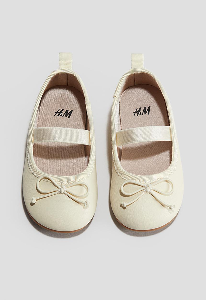 H&M - Ballet pumps - cream