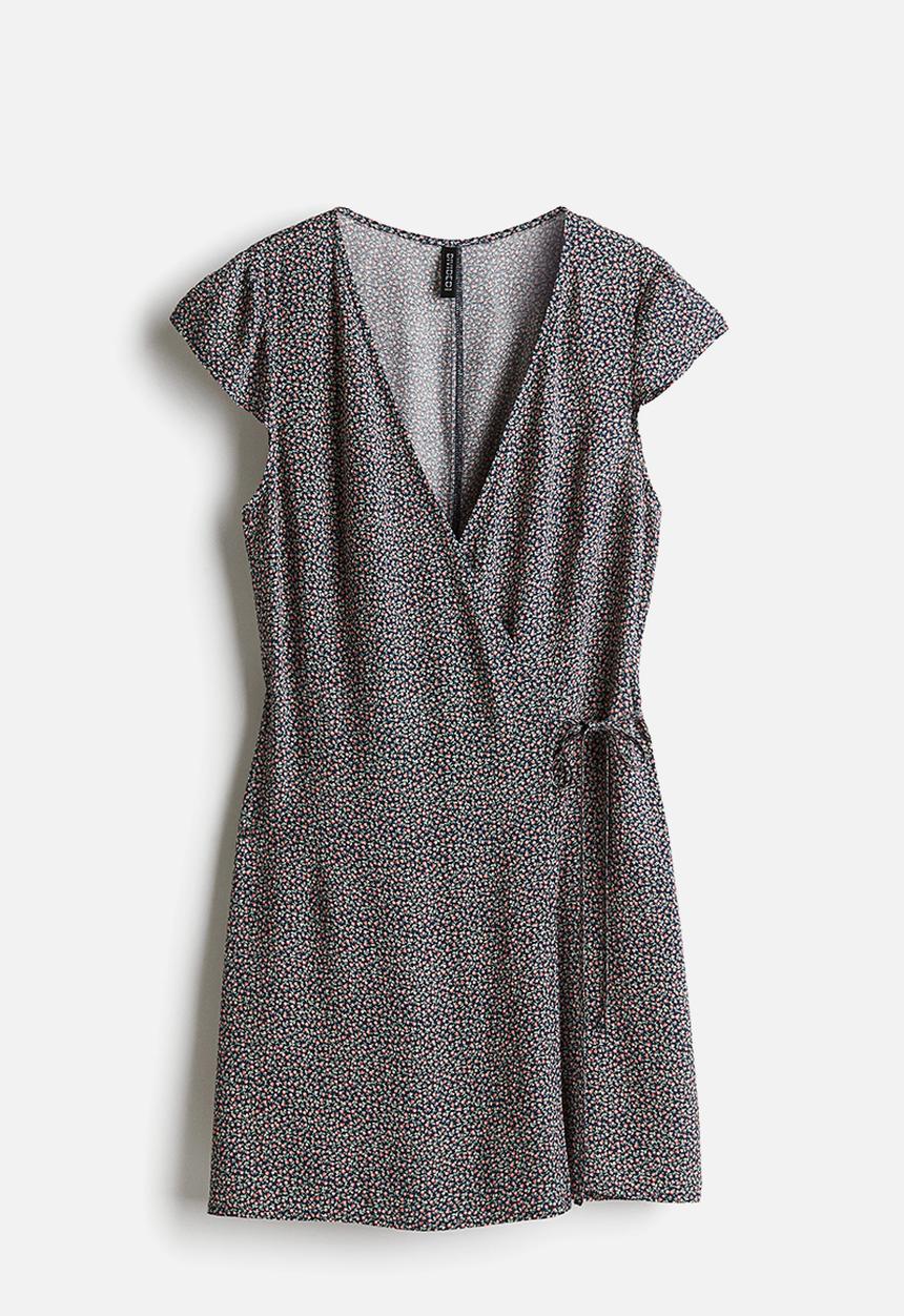H&M - Crêpe wrap dress - navy blue floral