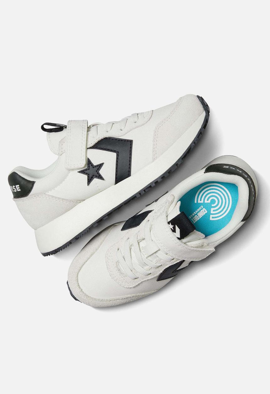Converse - Omega Trainer Easy On - Vintage White/Black/Vintage White