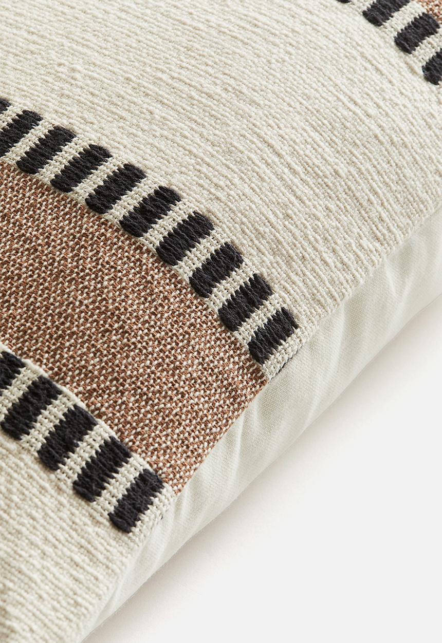 H&M - Patterned cushion cover - light beige patterned