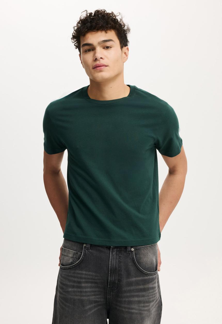 Cotton On - Classic fit T-shirt - pineneedle green