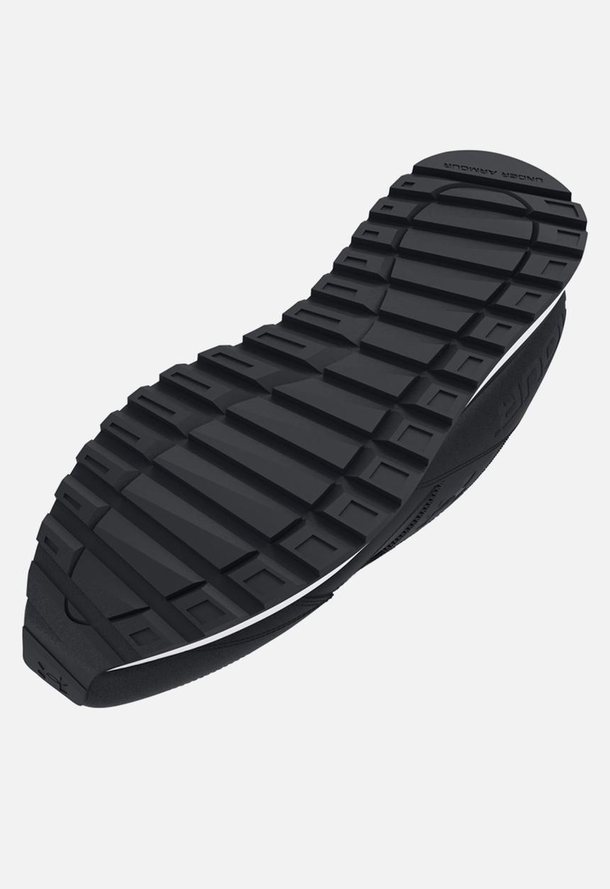 Under Armour - Essential Runner - Black / White / Black