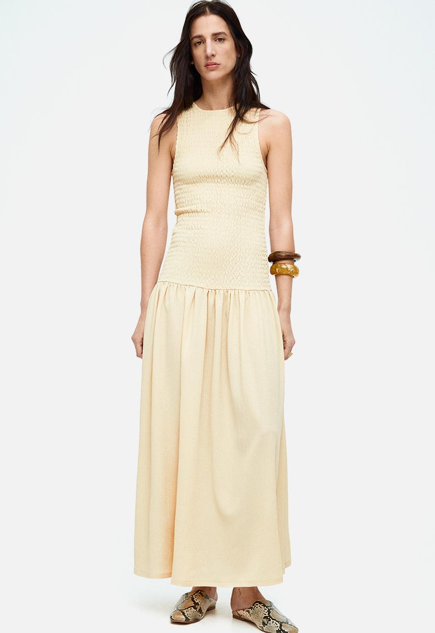 H&M - Smocked jersey dress - light beige