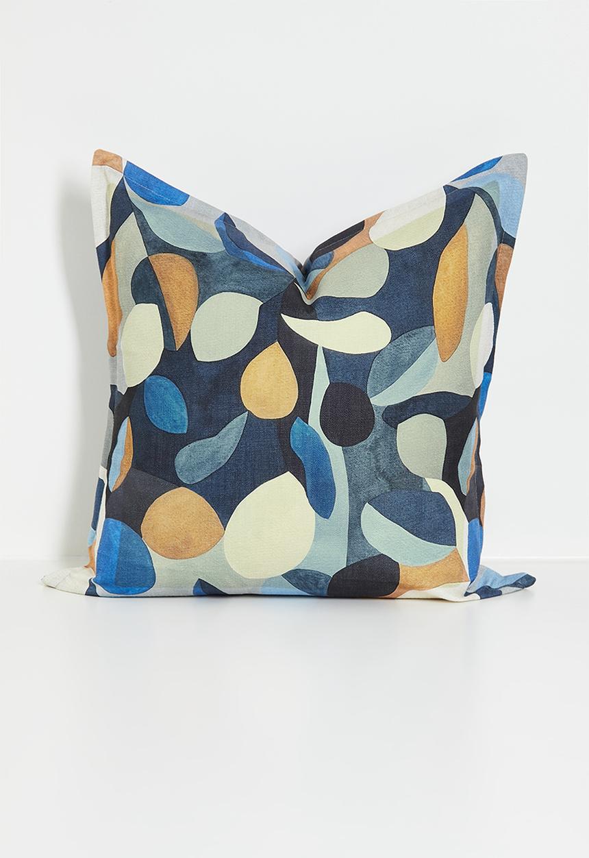 Grey Gardens - Matisse cushion cover  -  Blue