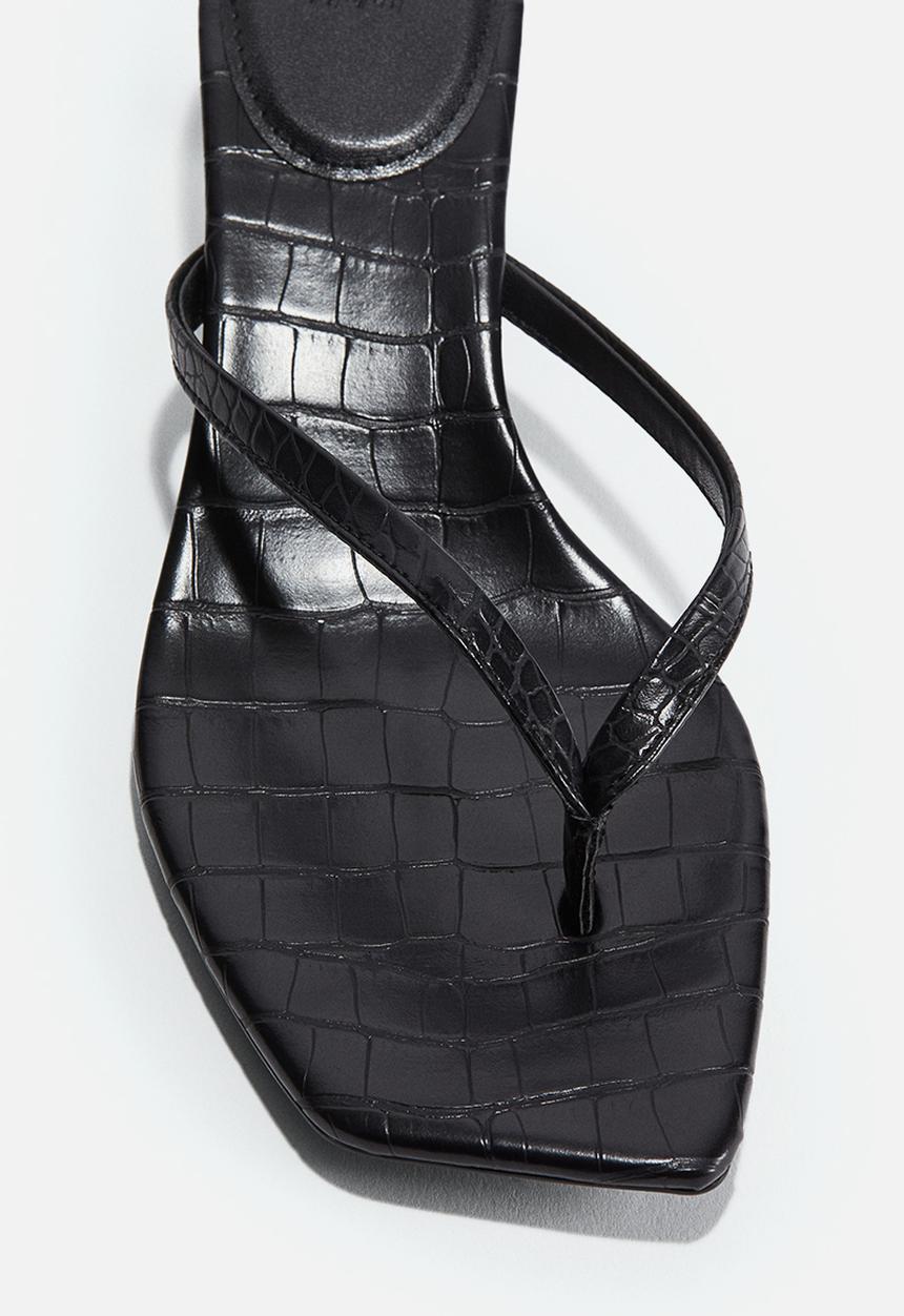 H&M - Kitten-heeled sandals - black