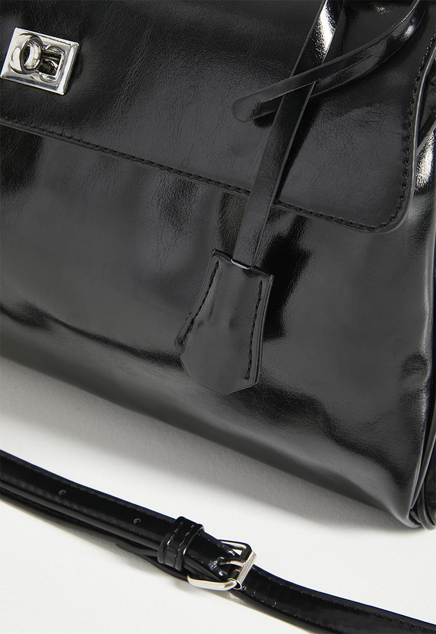 Tessa Design - Top handle  shoulder bag with silver clasp-black