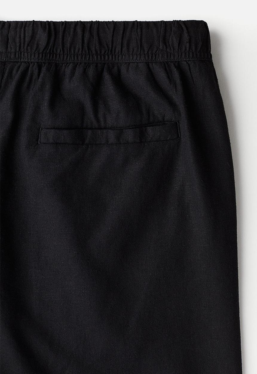 H&M - Relaxed fit linen-blend shorts - black
