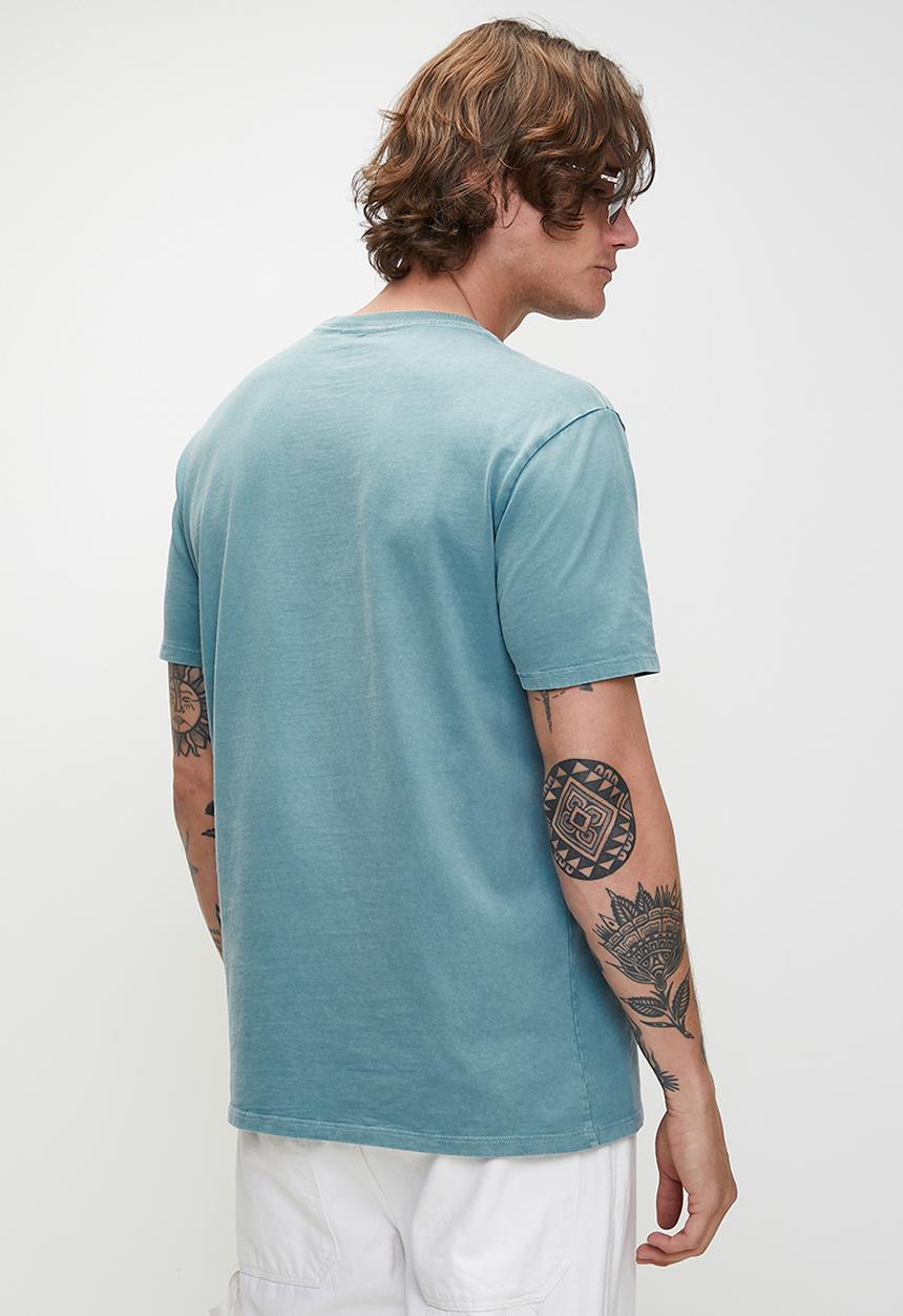 GUESS - Aidy Cn Short sleeve Tee - Honest Blue
