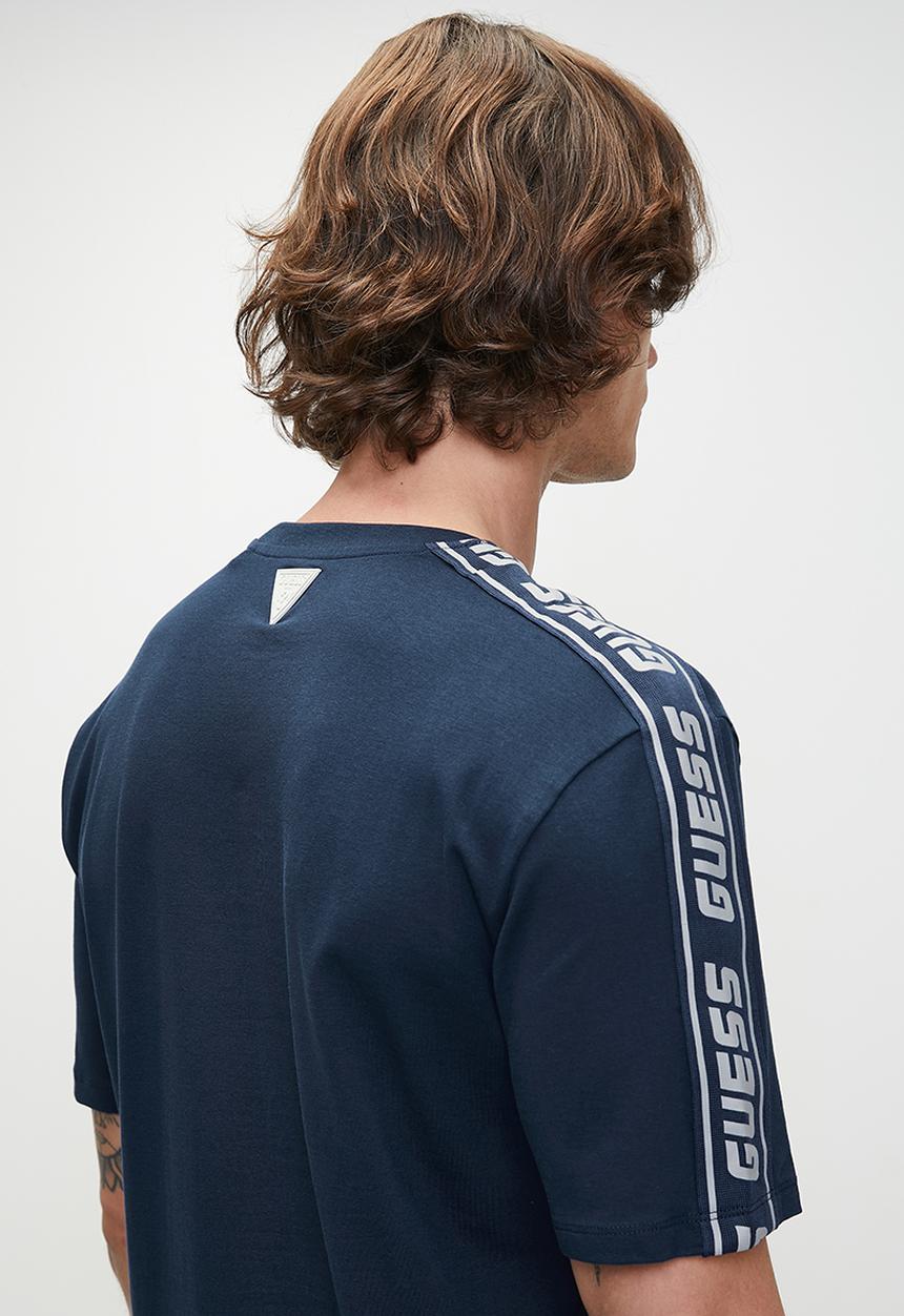 GUESS - Arlo Cn T-Shirt - Silk Blue
