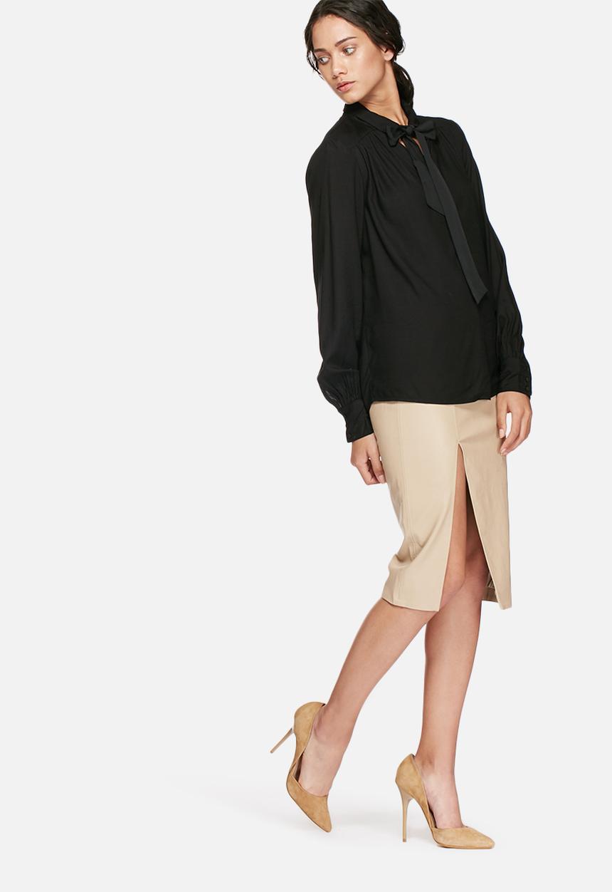 Vero Moda - Dina pussy bow blouse 