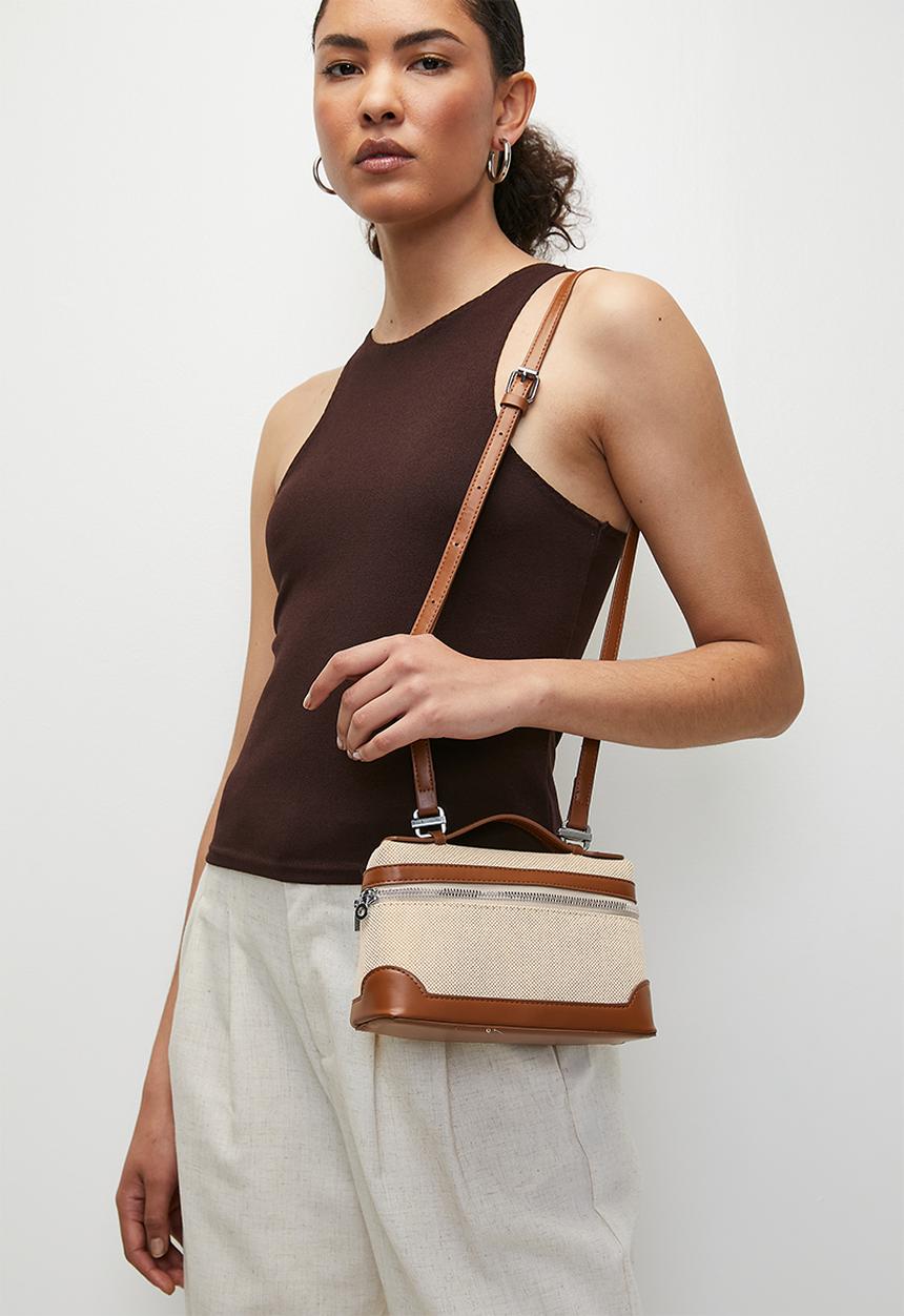 Tessa Design - Cross body canvas vanity style bag-tan