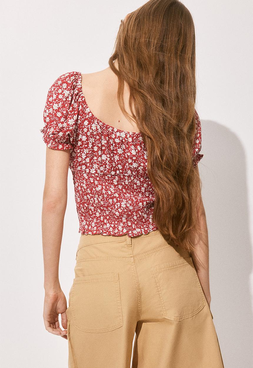 H&M - Smocked viscose blouse - red floral