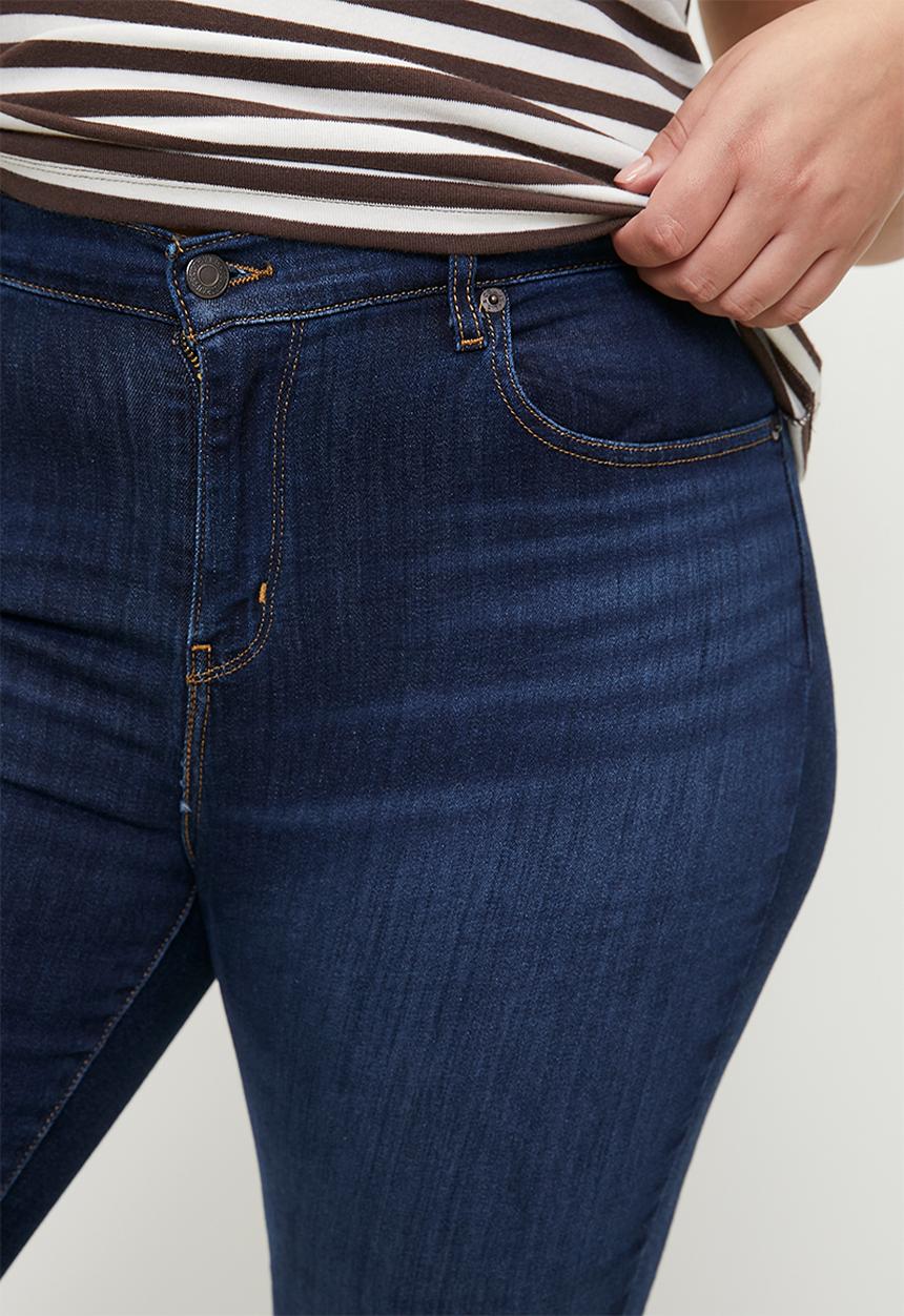 Levi’s® - Curvy High-Rise Super Skinny Jeans - Chelsea Carbon Glow