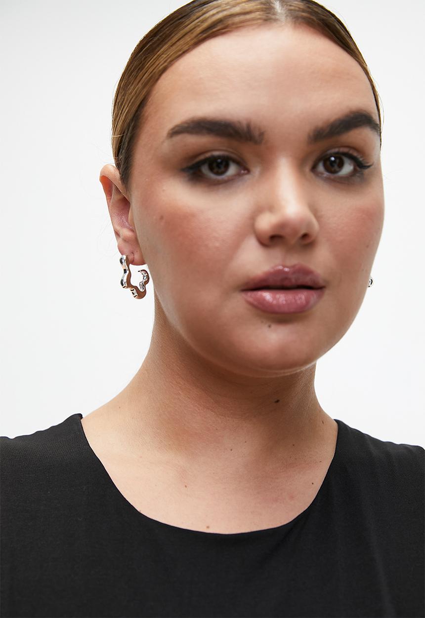 Tessa Design - Amelia abstract floral hoop earring - silver