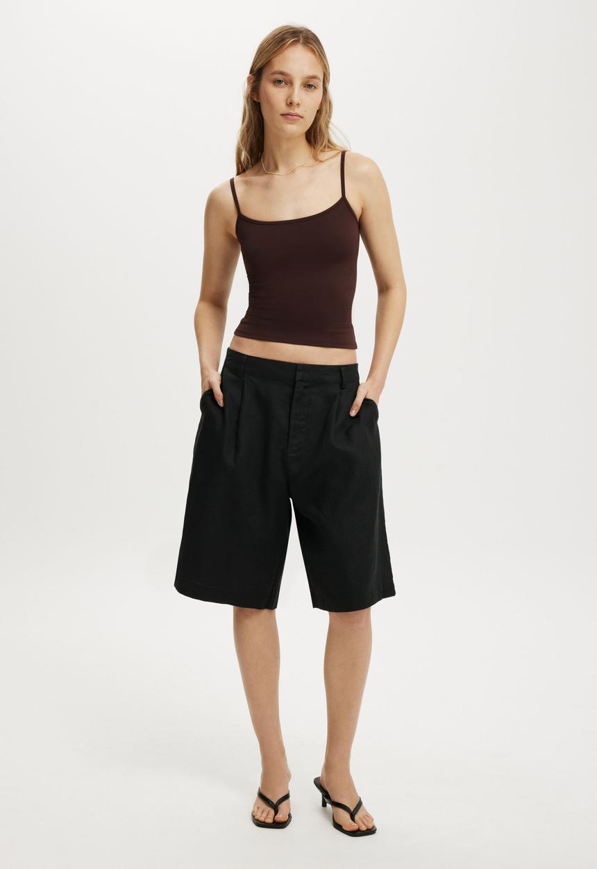 Cotton On - Luxe linen bermuda short - black