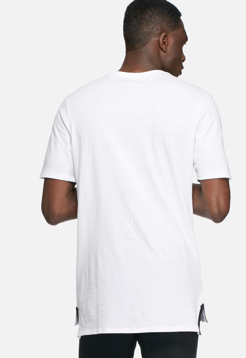 Nike - Drop hem T-shirt