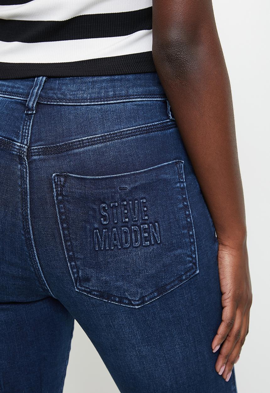 Steve Madden - Eva Curvy Dark Wash Skinny - Dark Blue