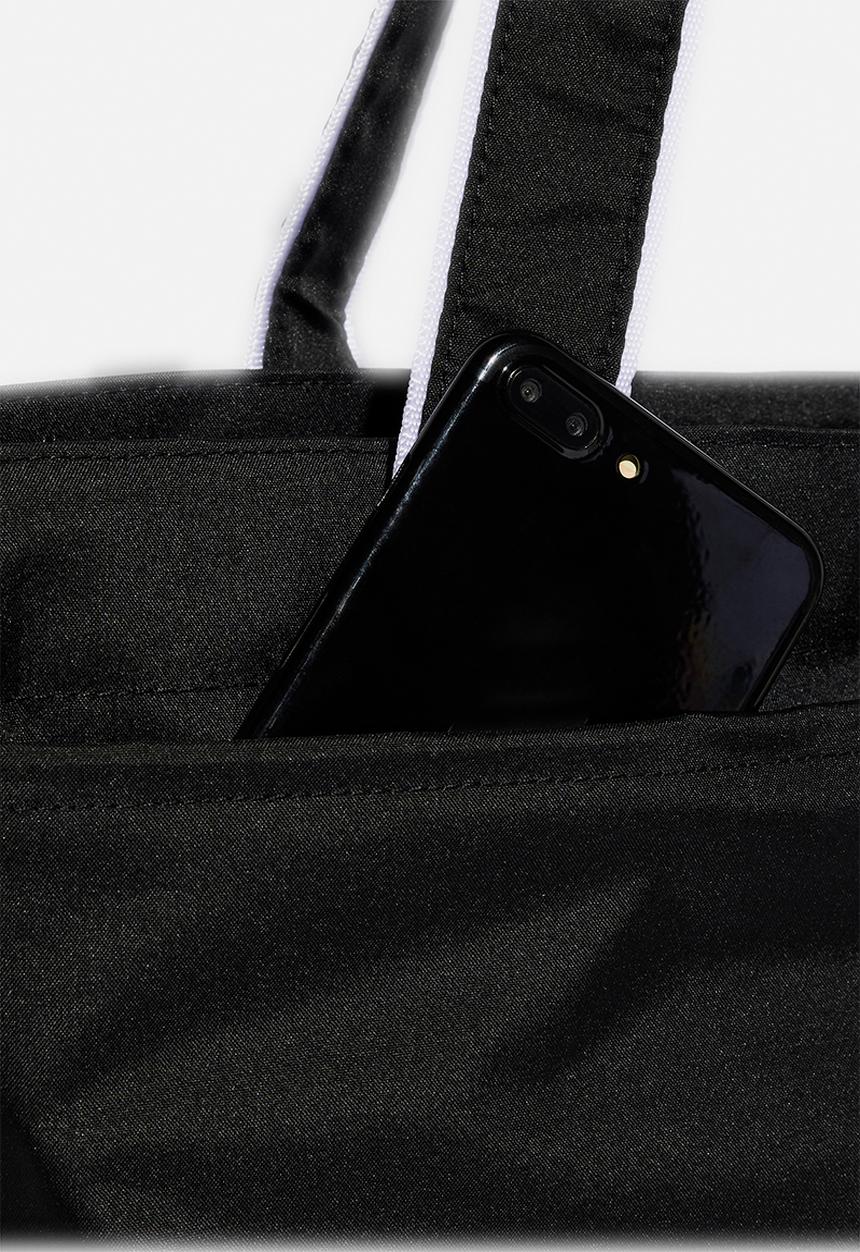 adidas Performance - W L Ess Shopper - Black/Silvmt