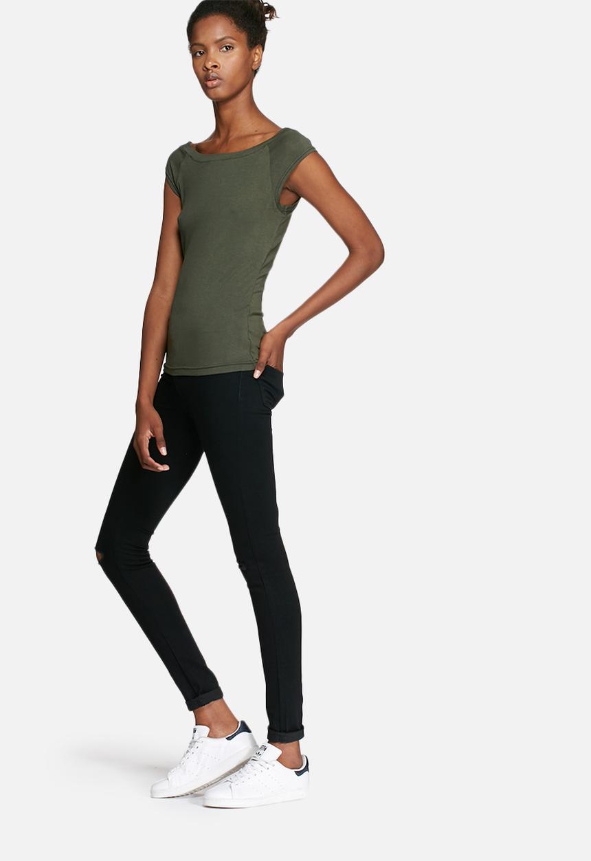 dailyfriday - Ballerina tee