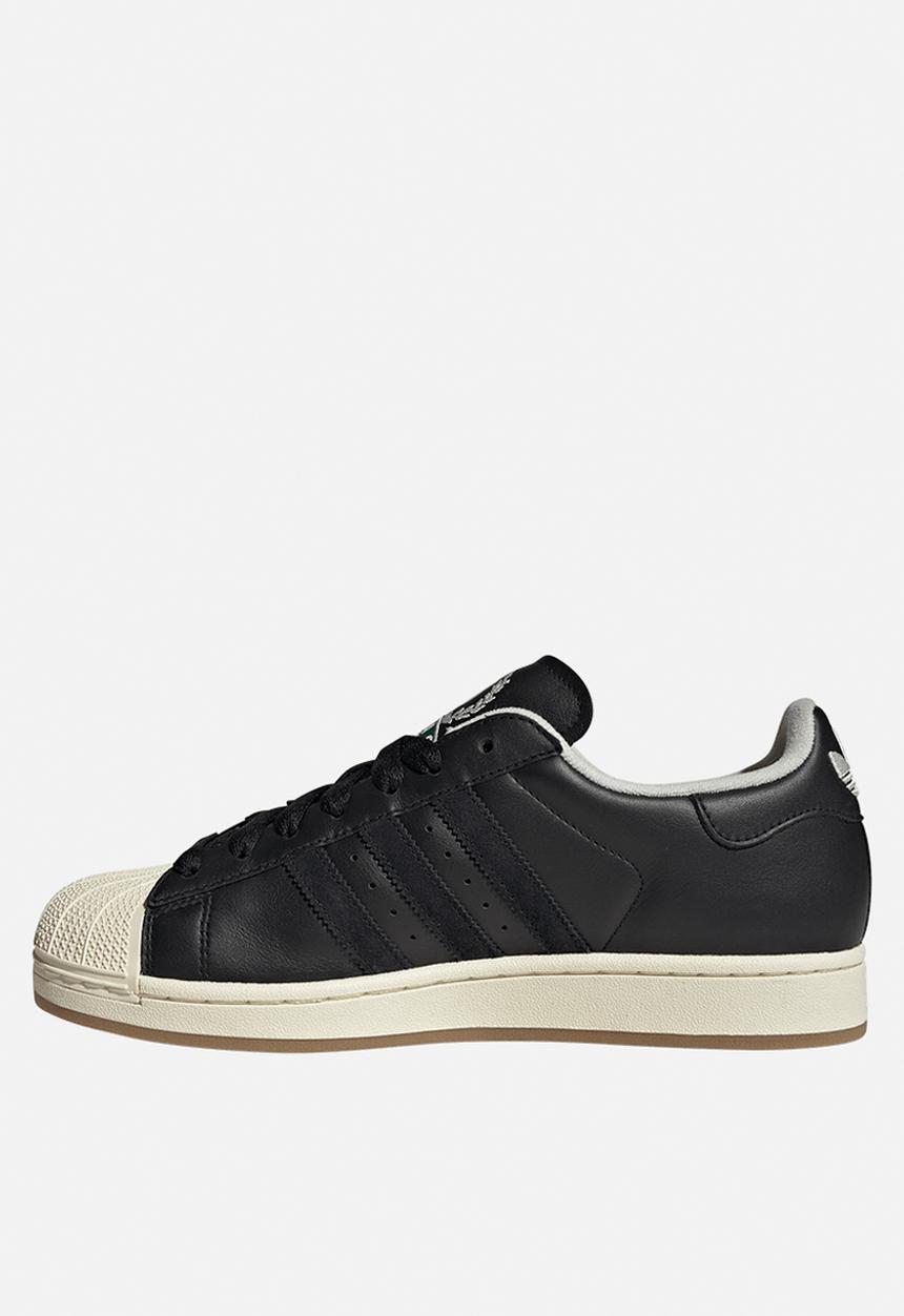 adidas Originals - Superstar ii - core black/core black/cream white