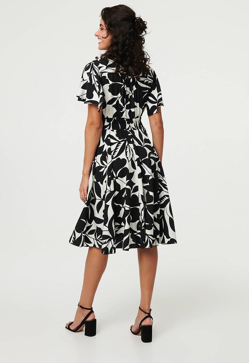 Izabel London - Elasticated Waist Midi Dress button through detail - Black