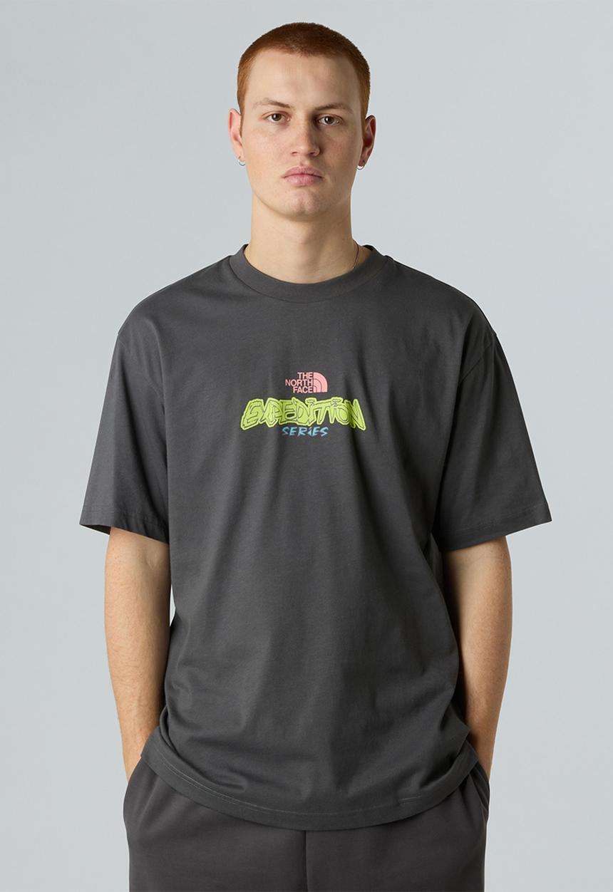 The North Face - Expedition Celebration Oversized S/S  Tee - Anthracite Grey