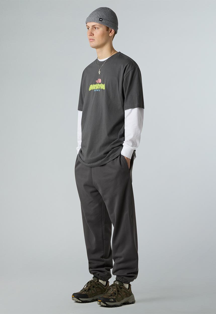 The North Face - Expedition Celebration Oversized S/S  Tee - Anthracite Grey