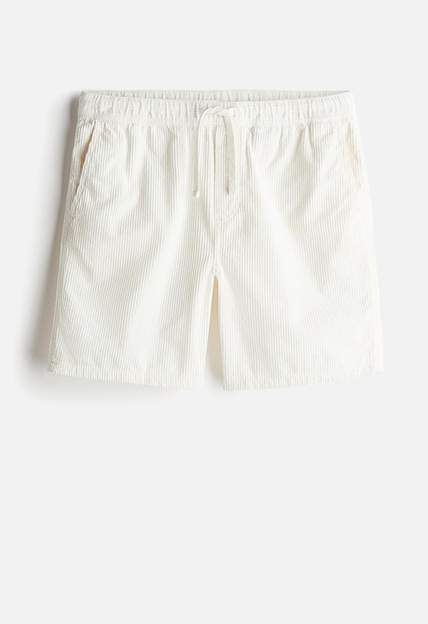 H&M - Regular fit corduroy shorts - white