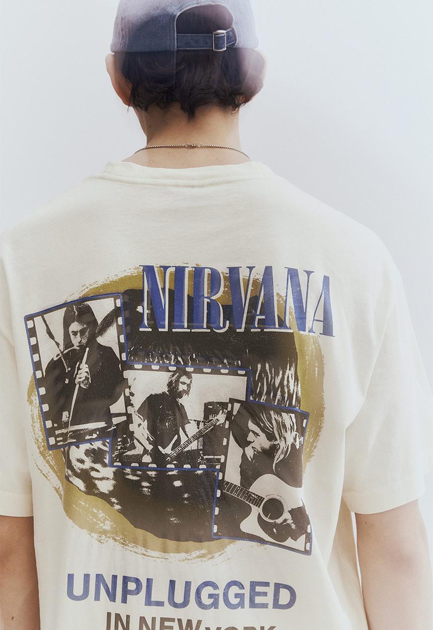 H&M - Loose fit vintage-look printed t-shirt - light beige nirvana
