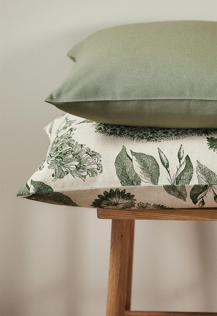 H&M - Cotton canvas cushion cover - beige floral