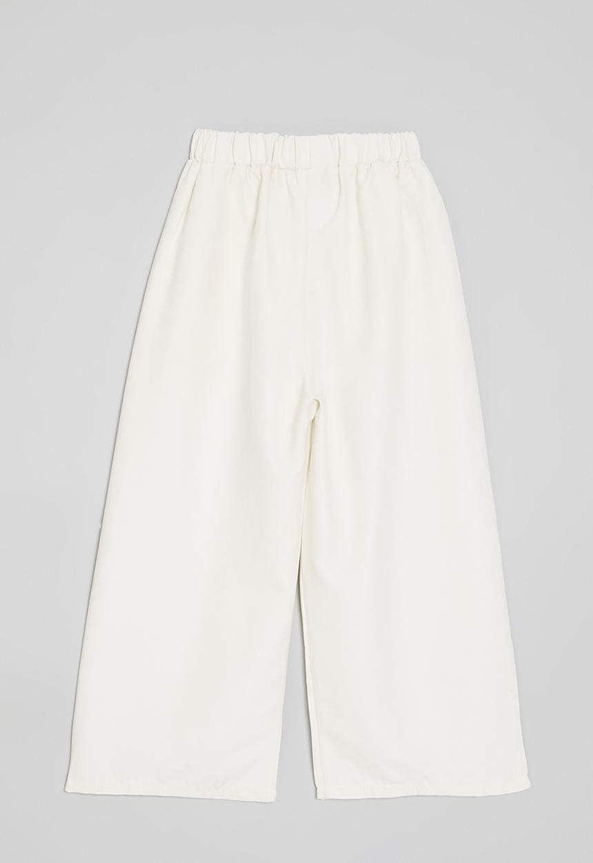 Pop Candy - Wide leg pants with slanted inset pockets - off white