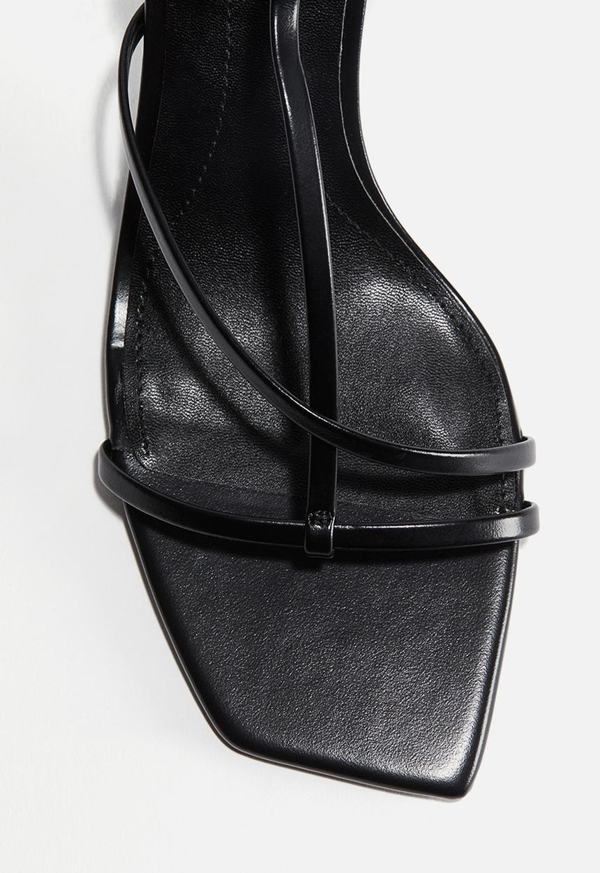 H&M - Heeled strappy sandals - black