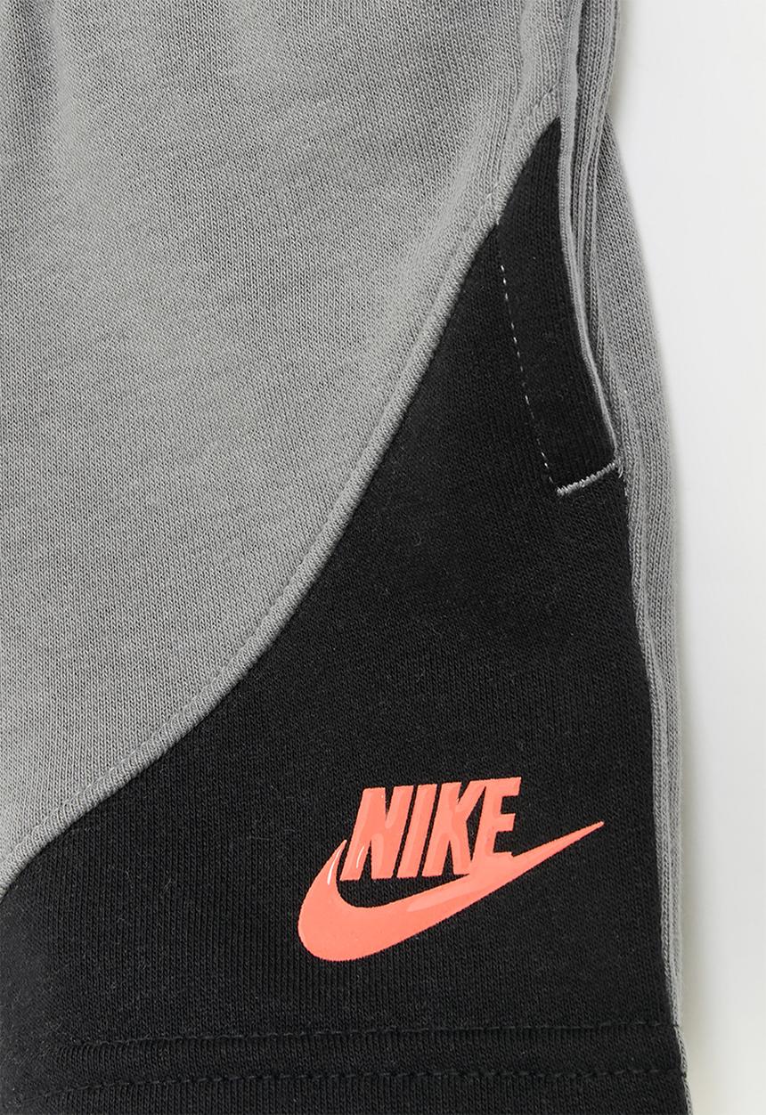 Nike - Nike french terry short - grey & black