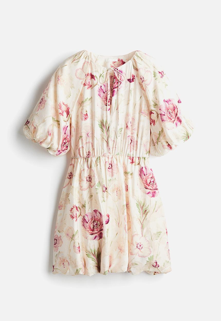 H&M - Bubble-hem dress - cream & pink floral