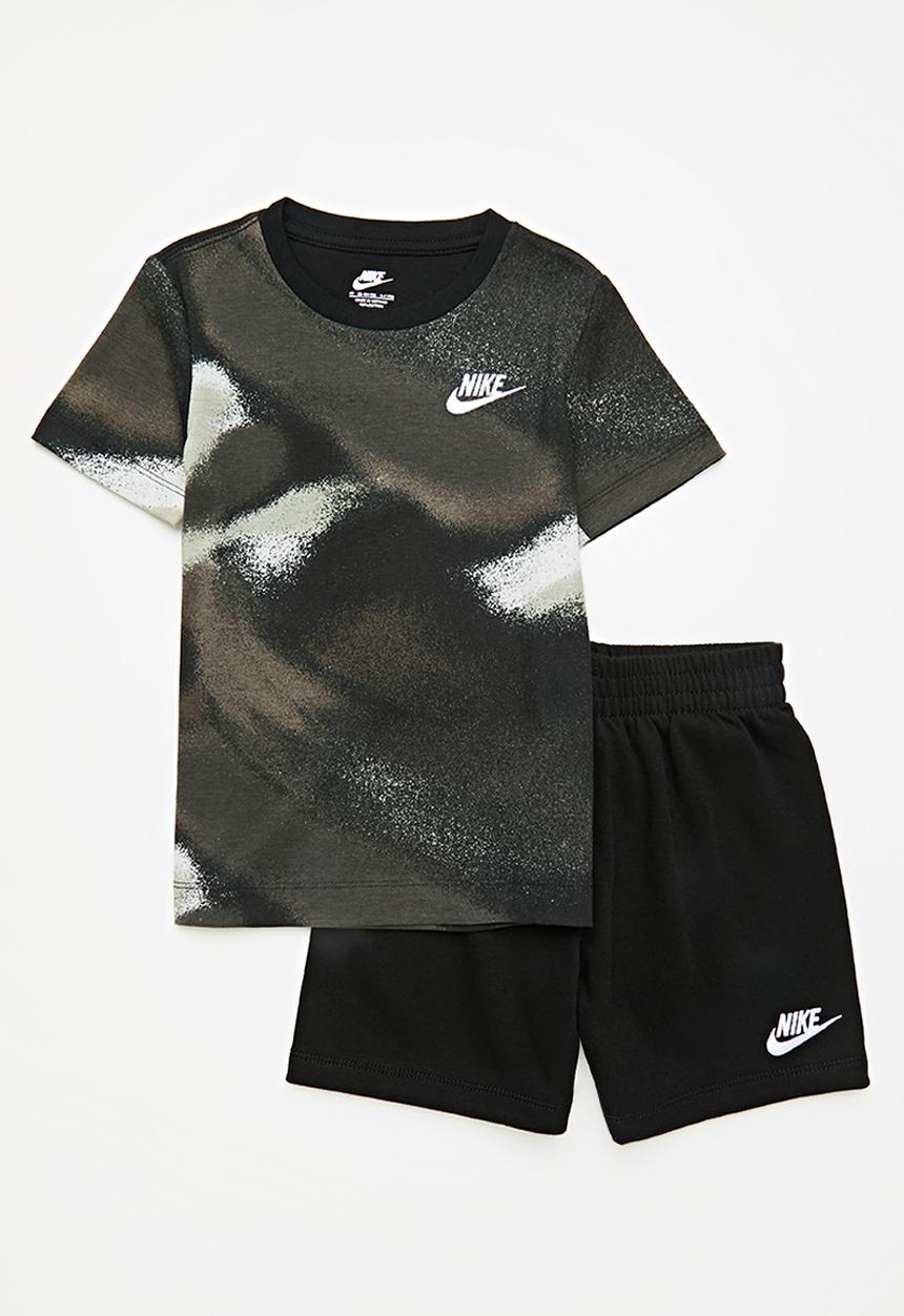 Nike - Nkn club express short sleeve tee short - black