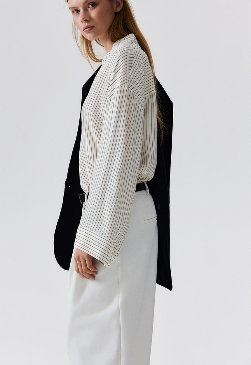 H&M - Oversized viscose blouse -  cream/striped 