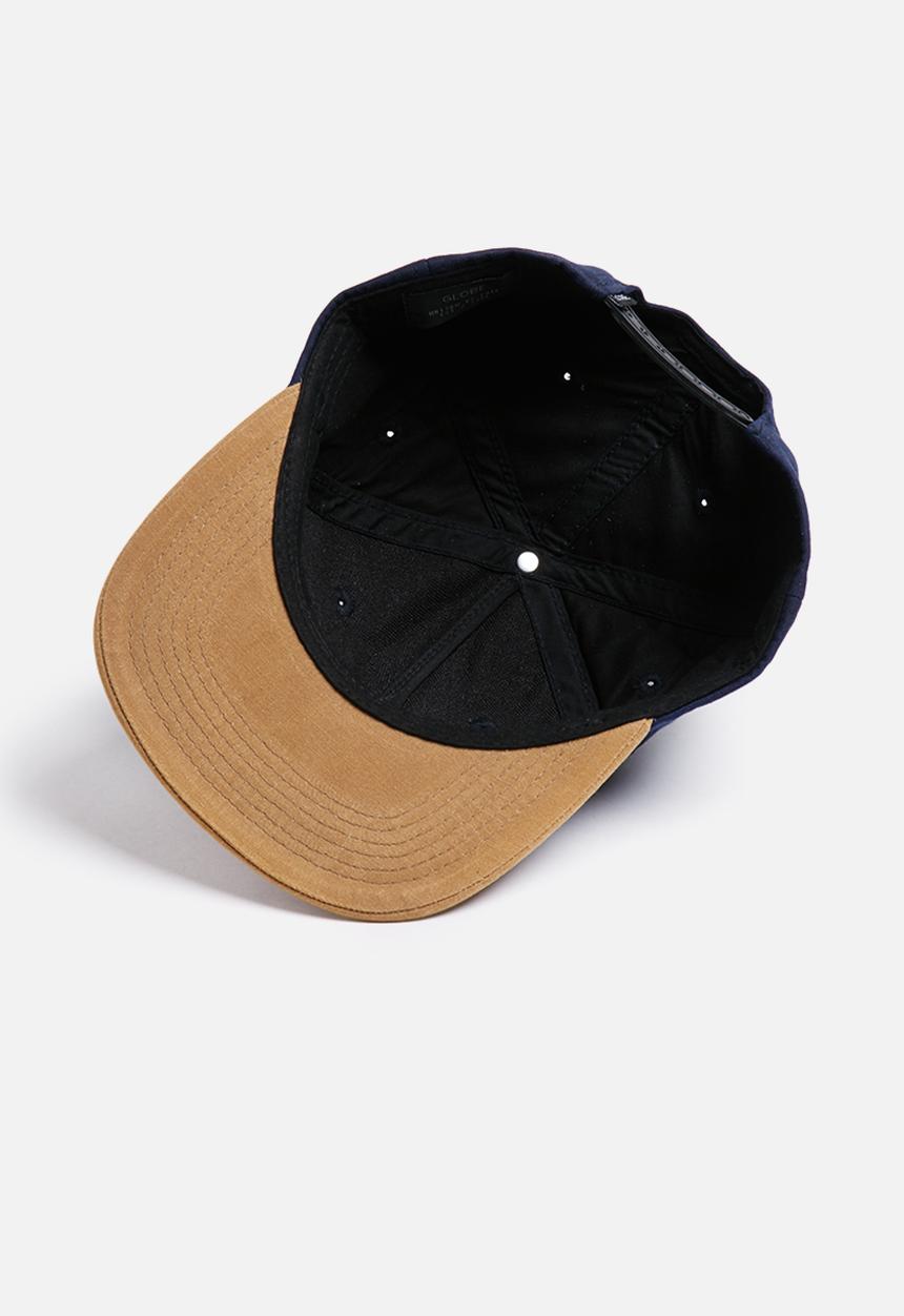 Globe - Tasman snap back