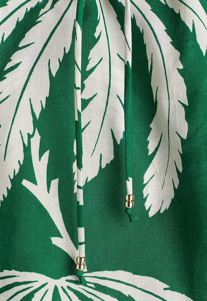 H&M - Printed drawstring shorts - green palm trees