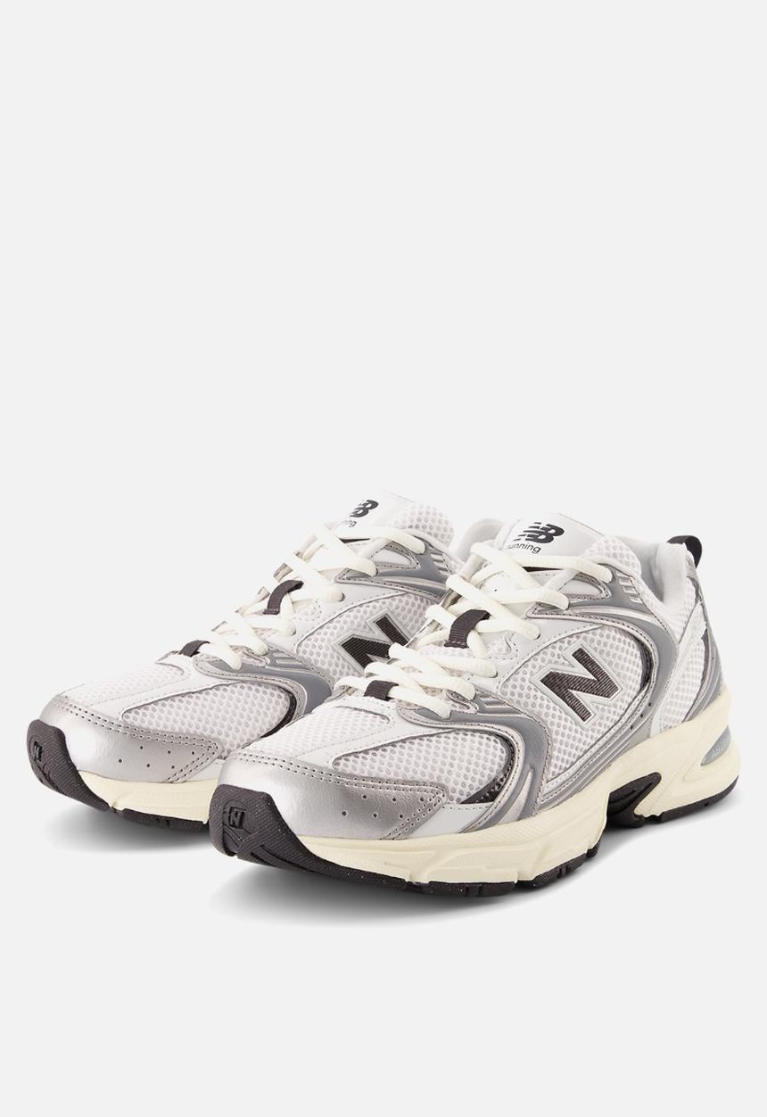 New Balance  - U530 v1