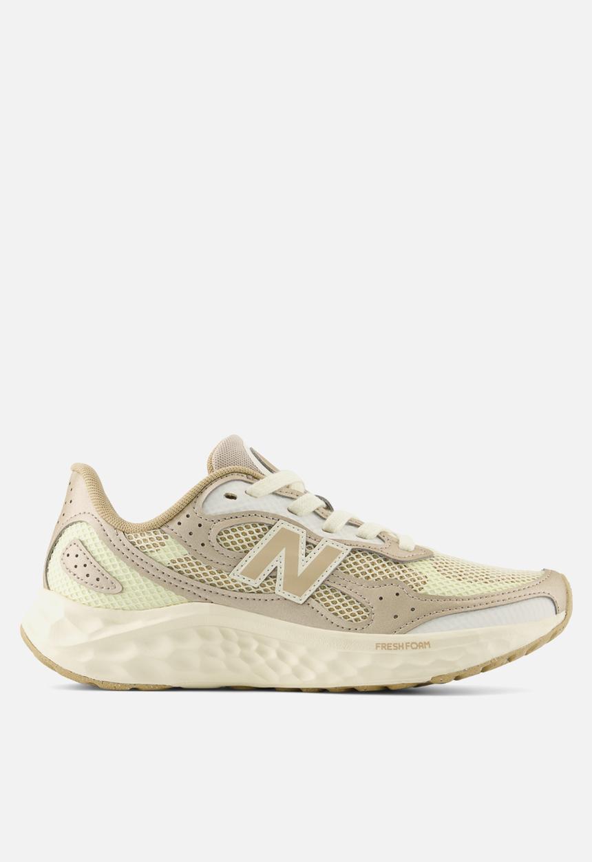 New Balance  - Fresh Foam Arishi v4 Tira Lux