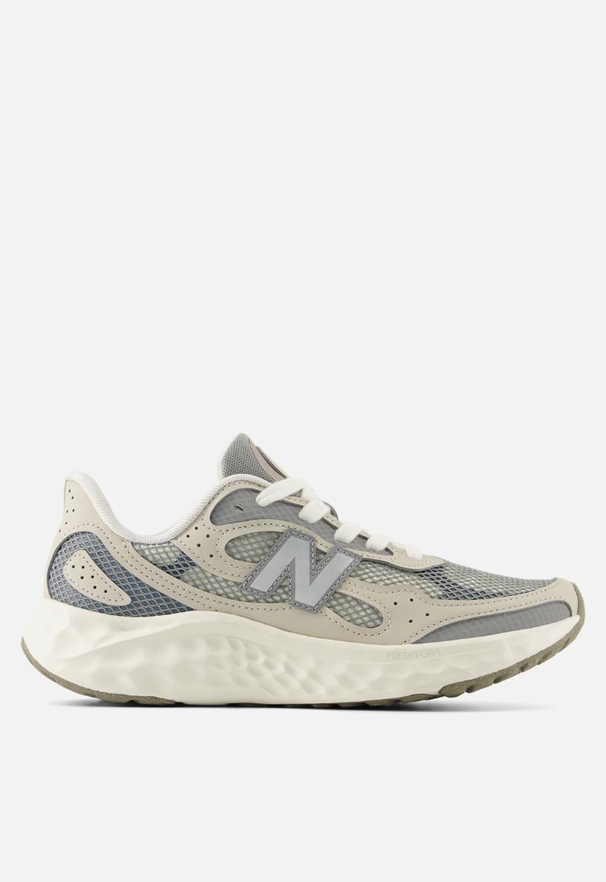 New Balance  - Fresh Foam Arishi v4 Tira Lux