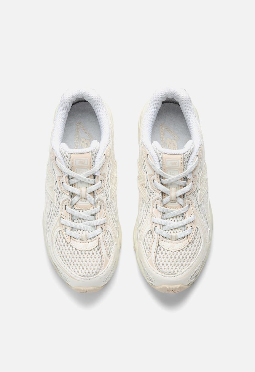 New Balance  - 740 V1 Pre School - Beige