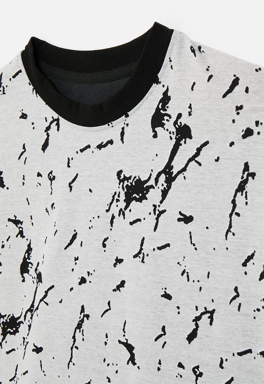 Pop Candy - Abstract print tee with contrast rib - grey/black