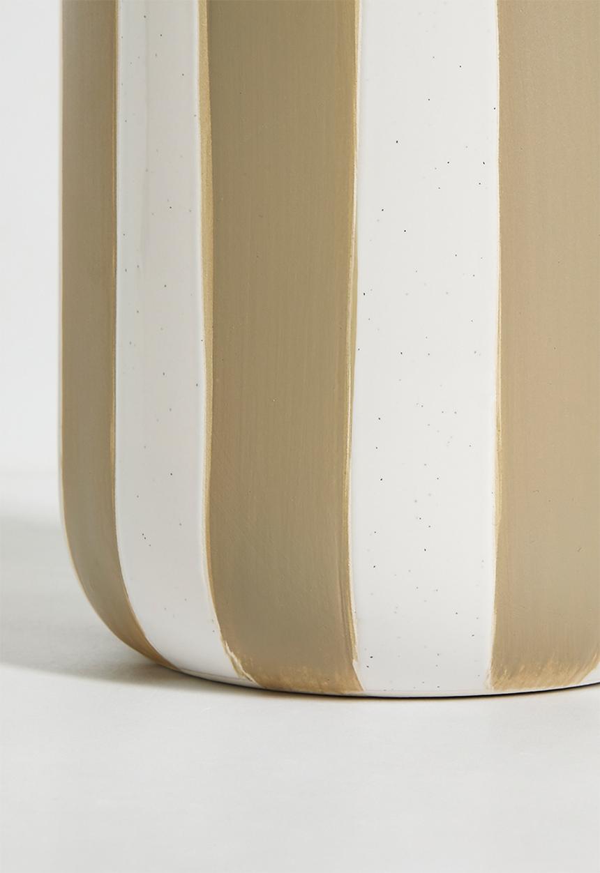H&S - Ceramic Stripe Vase - Natural