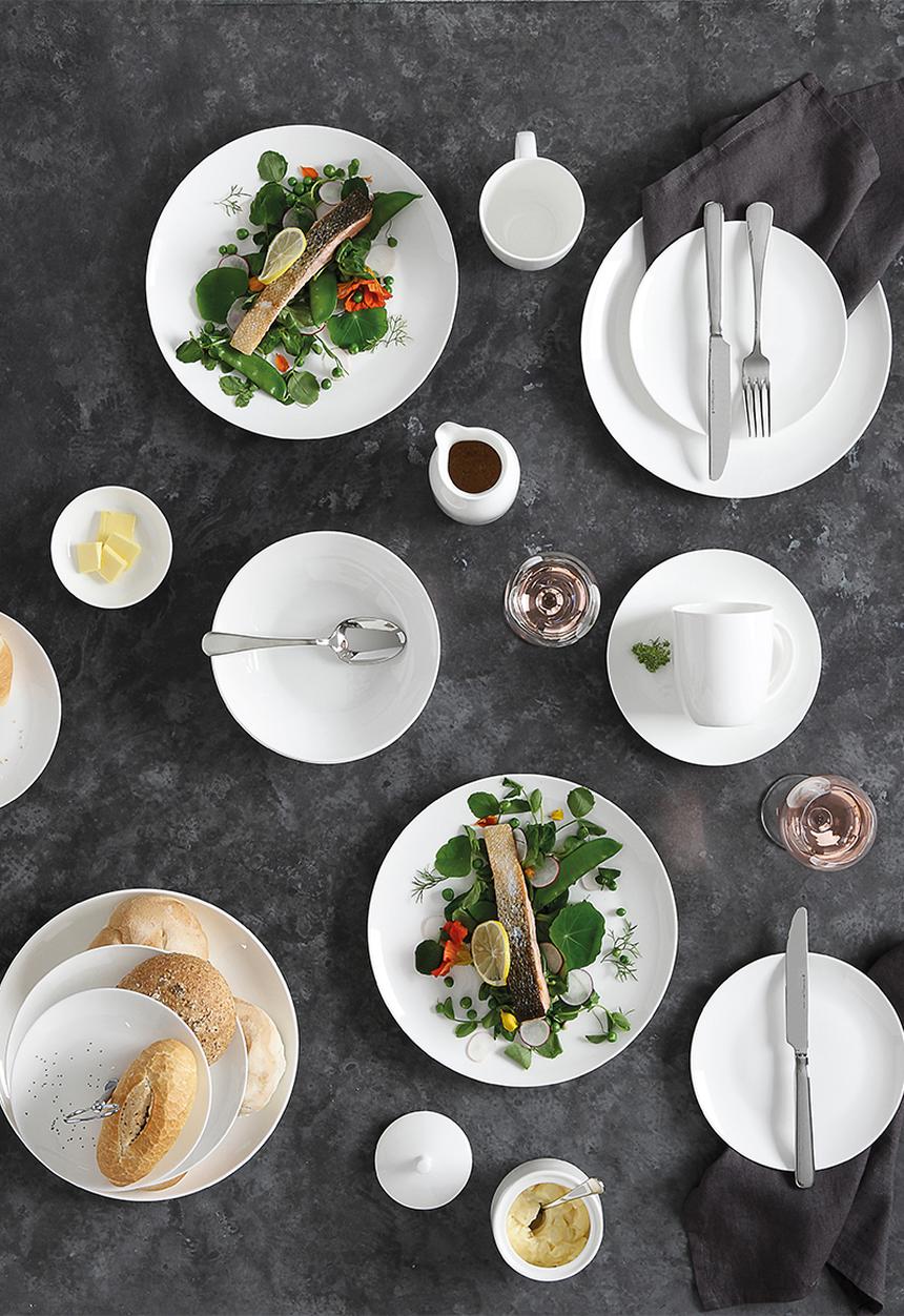 Maxwell & Williams - Cashmere Resort Coupe 18pc Dinner Set - white